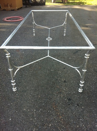 /Portals/0/UltraMediaGallery/451/16/thumbs/1.custom aluminum dinign table.JPG